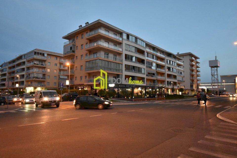 Dvosoban stan 65m2, City kvart